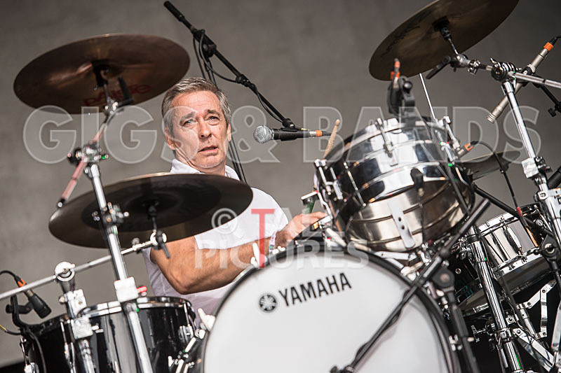 Dreadzone-11 - DREADZONE