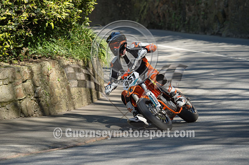 Hillclimb_06-04-2015_BIKE-24 - BIKES_06-04-2015