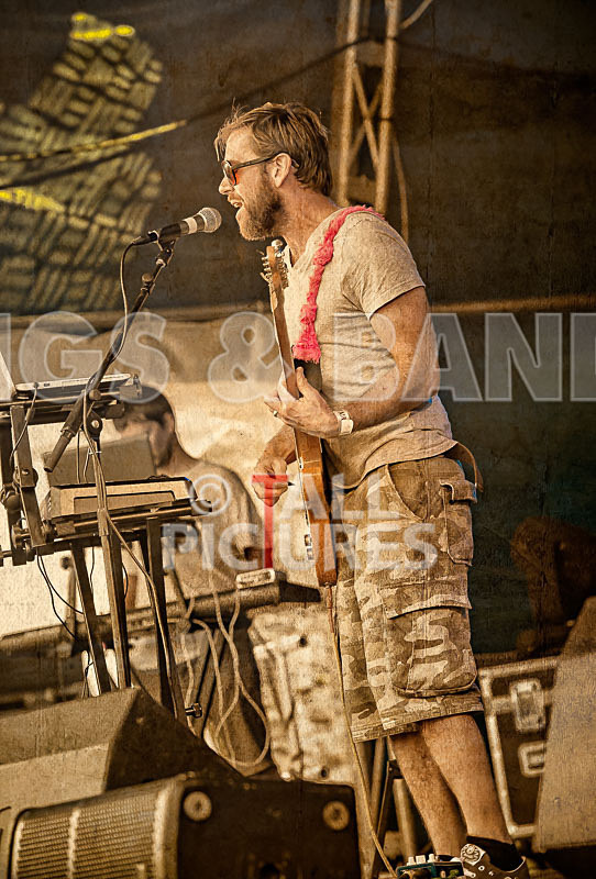 The Devil The Deep-7 - THE DEVIL AND THE DEEP