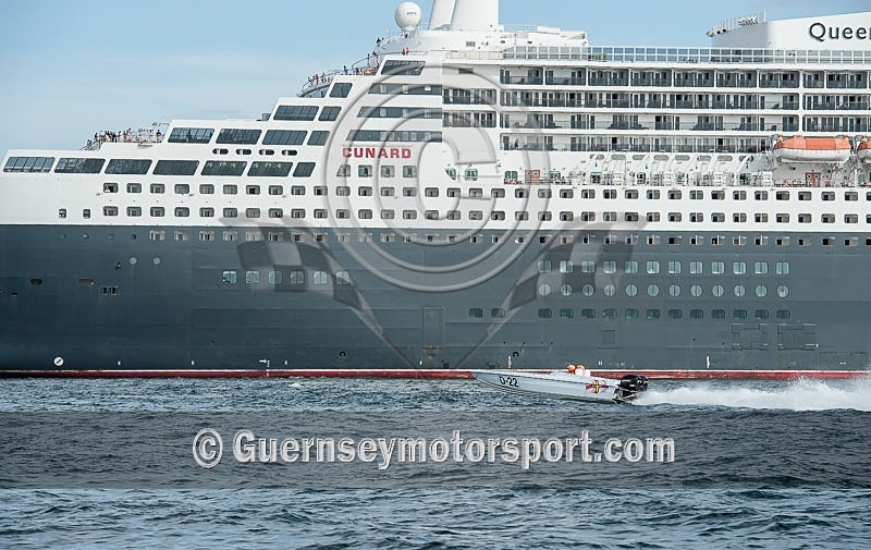 Powerboat Racing_04-08-2013-95 - RACE-9 NORTH BEACH OUTER