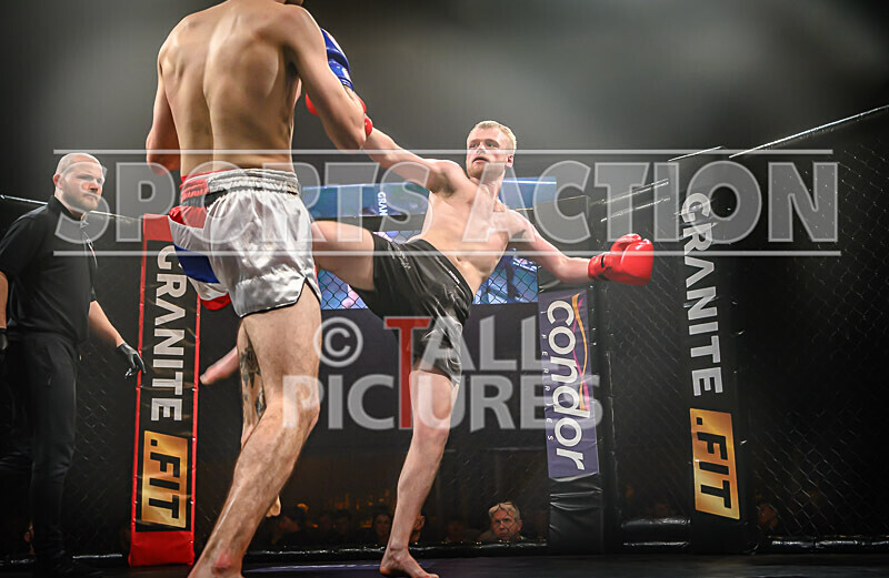 BOUT- 8 Lewis Bentley v Luke OConnor-70 - BOUT 8 - Lewis Bentley v Luke O'Connor