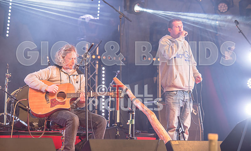 Mike Mienke-21 - MIKE MIENKE