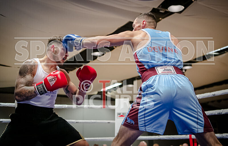 BOUT 13_Billy Poullain v Arran Devine-16 - BOUT 13_Billy Poullain v Arran Devine