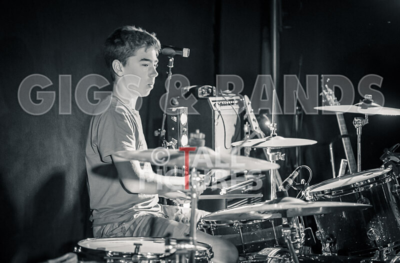 Falling Into the Future-7 - FALLING INTO THE FUTURE