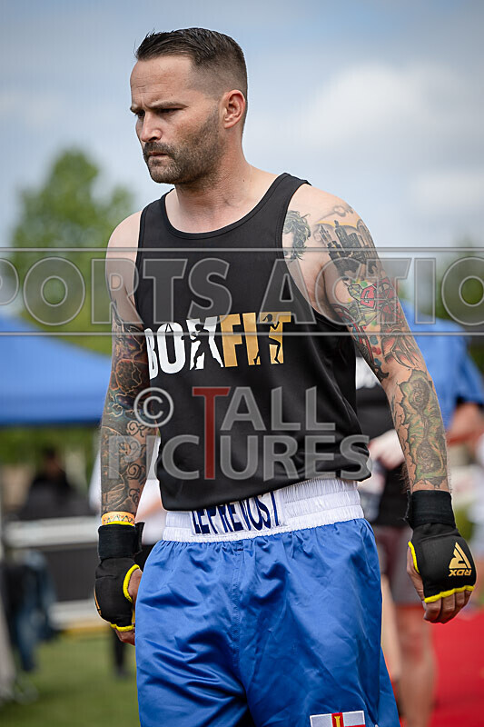 BOUT 3- Martin the not so Raging Bull Le Prevost v Ben Hizzy Hislop-3 - BOUT 3- Martin 'the not so Raging Bull' Le Prevost v Ben 'Hizzy' Hislop