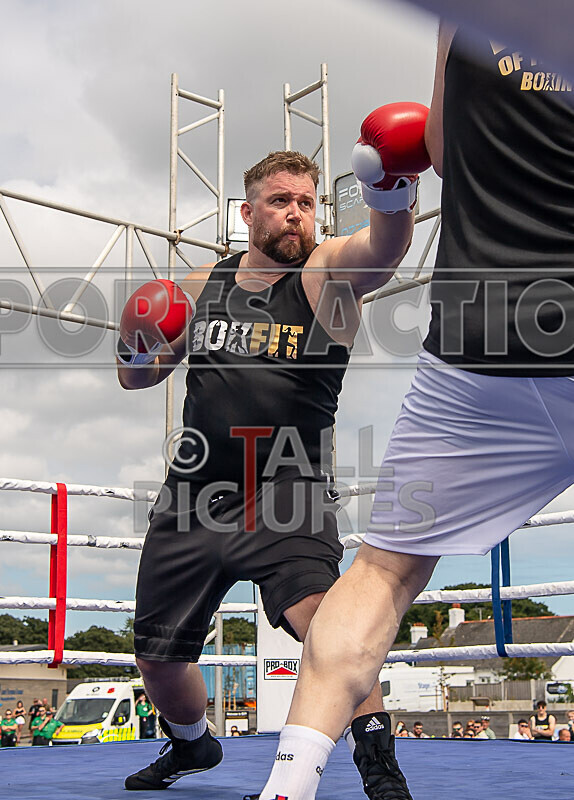 BOUT 2- Dave Tornado Taylor v Marvin Le Marvellous Odillard-18 - BOUT 2- Dave 'Tornado' Taylor v Marvin 'Le Marvellous' Odillard