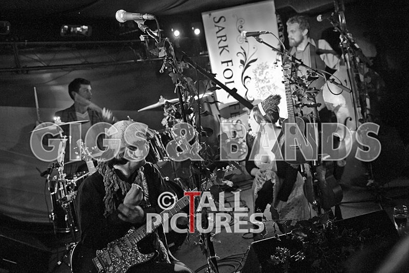 6 Day Riot-32 - 6 DAY RIOT