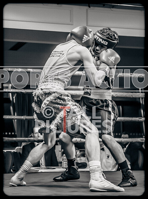 BOUT 3- Arnie Watson v Arthur Tipping-22 - BOUT 3 - Arnie Watson v Arthur Tipping