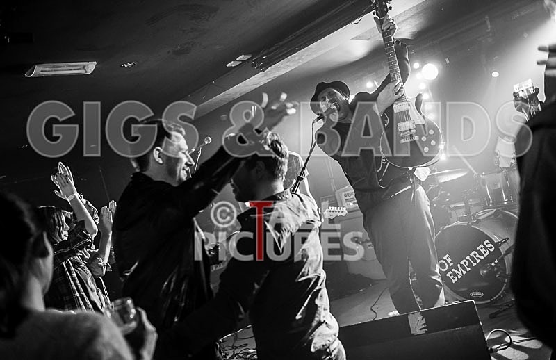 Jonny Lives-47 - JONNY LIVES!