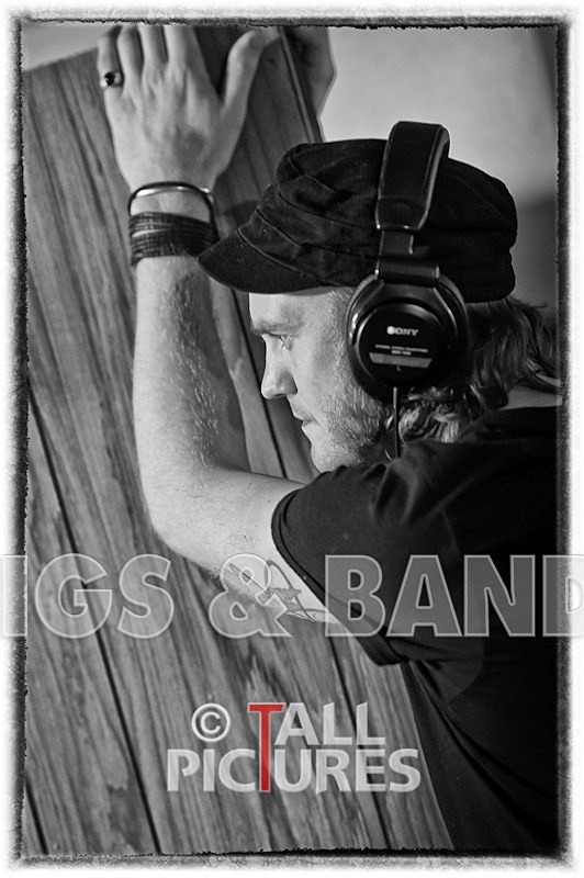 Teaspoonriverneck Studio Session-71_BW - TEASPOONRIVERNECK