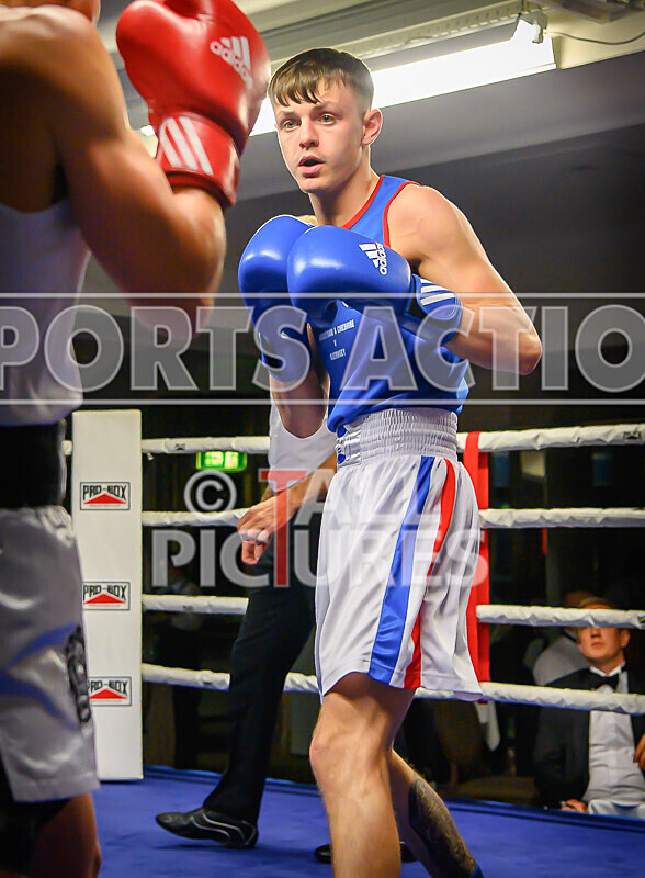 BOUT- 6 - Jamie Wilson v Declan Hunt-19 - BOUT 6 - Jamie Wilson v Declan Hunt