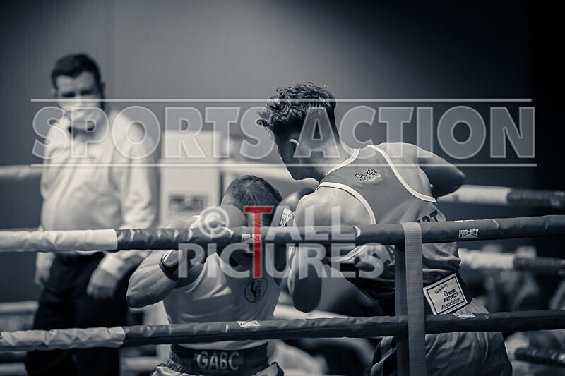 BOUT 11_Niall Adams v Blaine Lambert-21 - BOUT 11_Niall Adams v Blaine Lambert