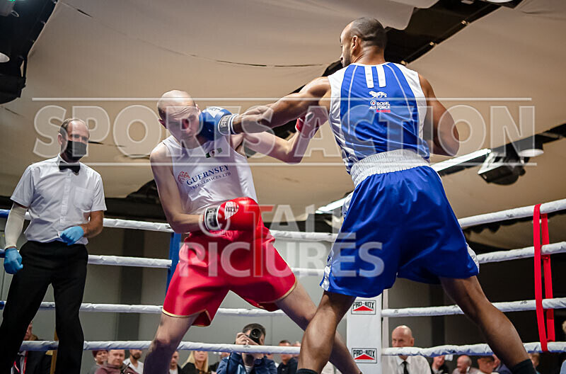 BOUT 9_Cameron Hards v Mark Pitt-30 - BOUT 9_Cameron Hards v Mark Pitt
