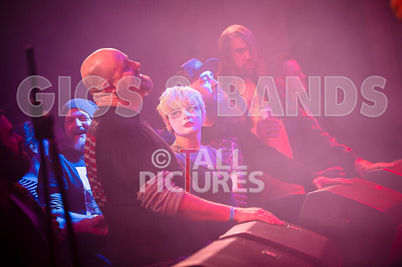 Teaspoonriverneck-436 - TEASPOONRIVERNECK