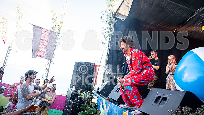 Baron Denden and the IL Sound System-14 - BARON DENDEN AND THE IL SOUND SYSTEM