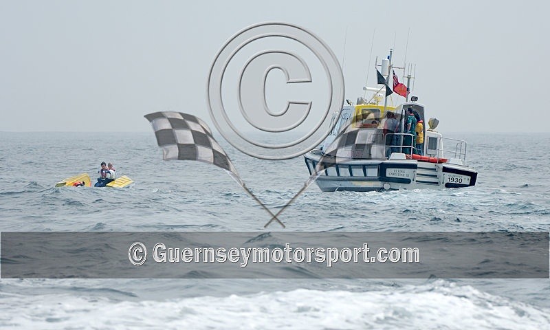 Flying Christine III - POWERBOAT RACING 2006
