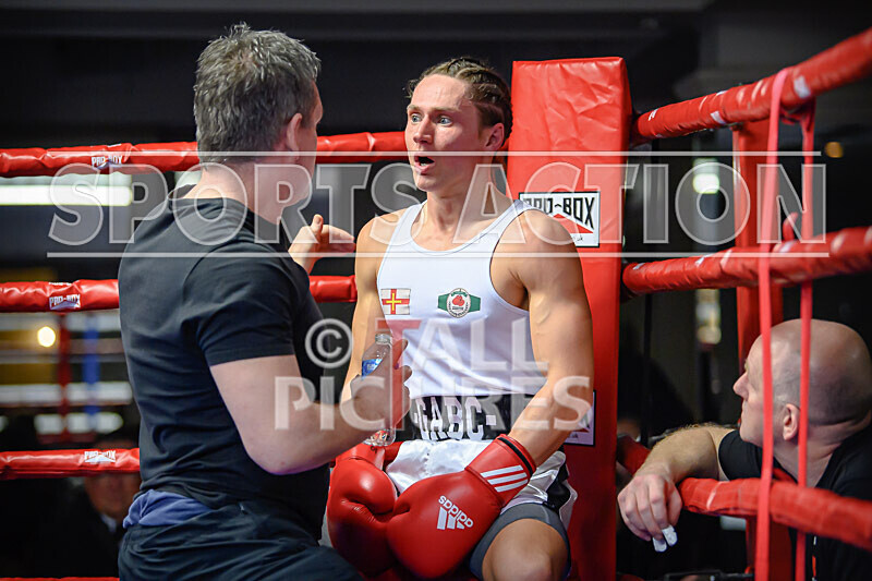 BOUT 4- Jay Wilson v Tommy Hudson-48 - BOUT 4 - Jay Wilson v Tommy Hudson