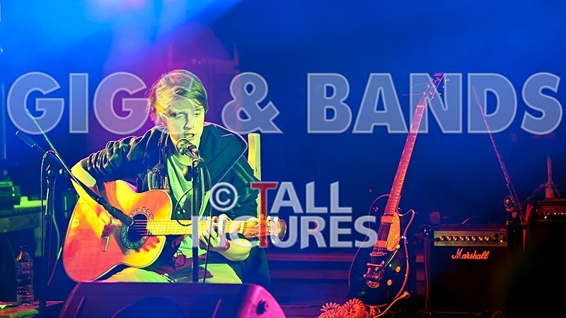 Peter Mitchell-5 - ROCK OF AGES-15_UNPLUGGED