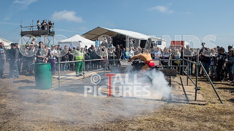 Bikes Burnouts-49 - BIKES & BURNOUTS