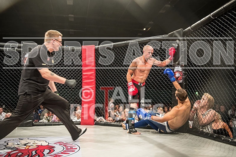 Cage Fighting_2012_Bout 7-14 - BOUT-7