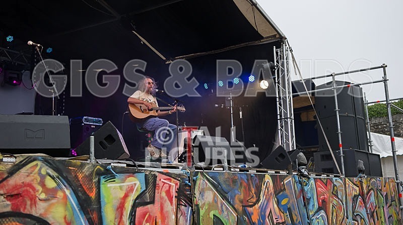 Vin Garbutt-4 - VIN GARBUTT