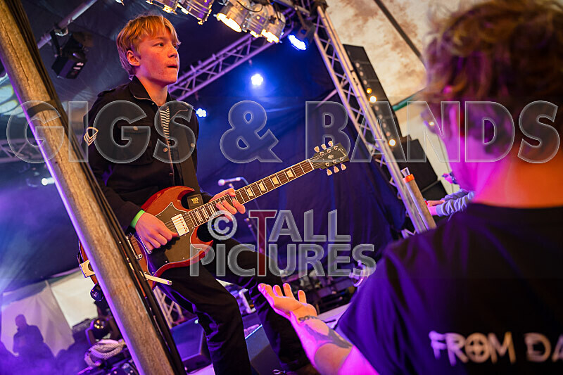 Sonic Bomb-135 - SONIC BOMB