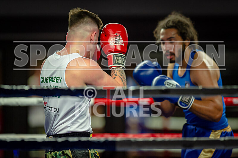 BOUT 9_Casey De La Mare v Aaron Bird-5 - BOUT 9_Casey De La Mare v Aaron Bird