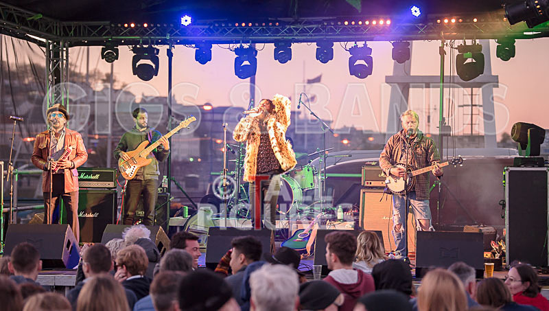 The Recks-602 - THE RECKS