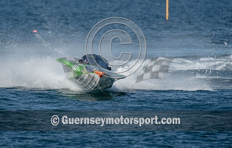 Powerboat Racing_03-08-2013-83 - RACE-8 NORTH BEACH OUTER