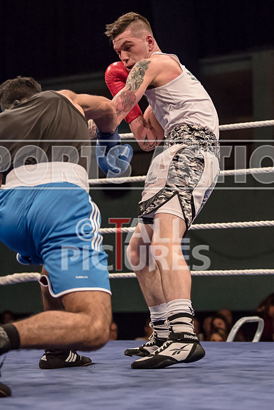 BOUT-11_Casey De La Mare v Zohaib Hanif-12 - BOUT-11_Casey De La Mare v Zohaib Hanif