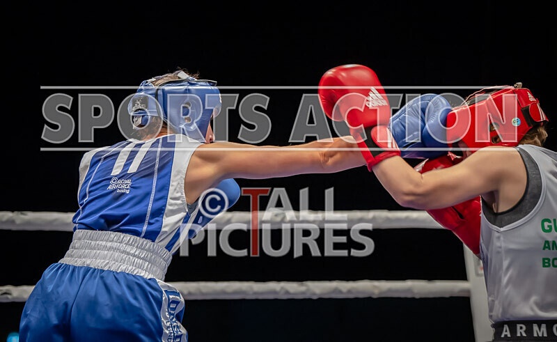 BOUT 6- Emma Martin v Stephanie Adlington-37 - BOUT 6: Emma Martin v Stephanie Adlington