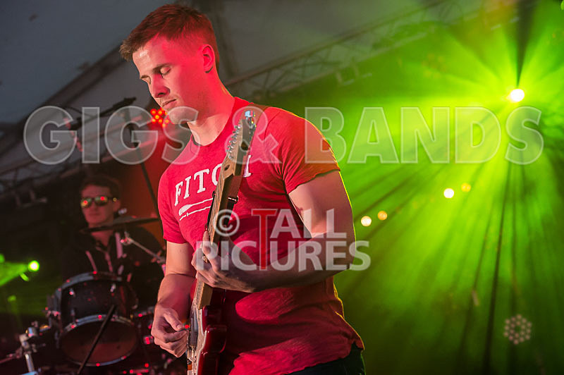 The High Tides-22 - THE HIGH TIDES