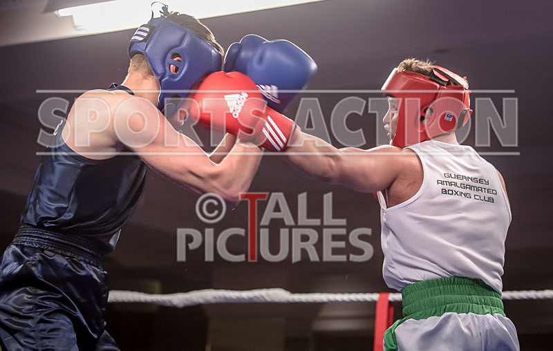 Bout - 6_Niall Adams v Harry Goss-3 - Bout - 6_Niall Adams v Harry Goss