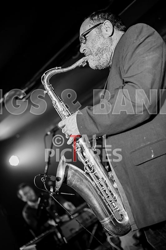 Norman Watt-Roy Band-100 - THE NORMAN WATT-ROY BAND with WILKO JOHNSON