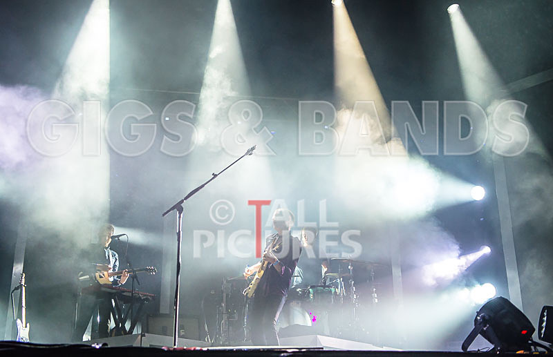 Two Door Cinema Club-6 - TWO DOOR CINEMA CLUB