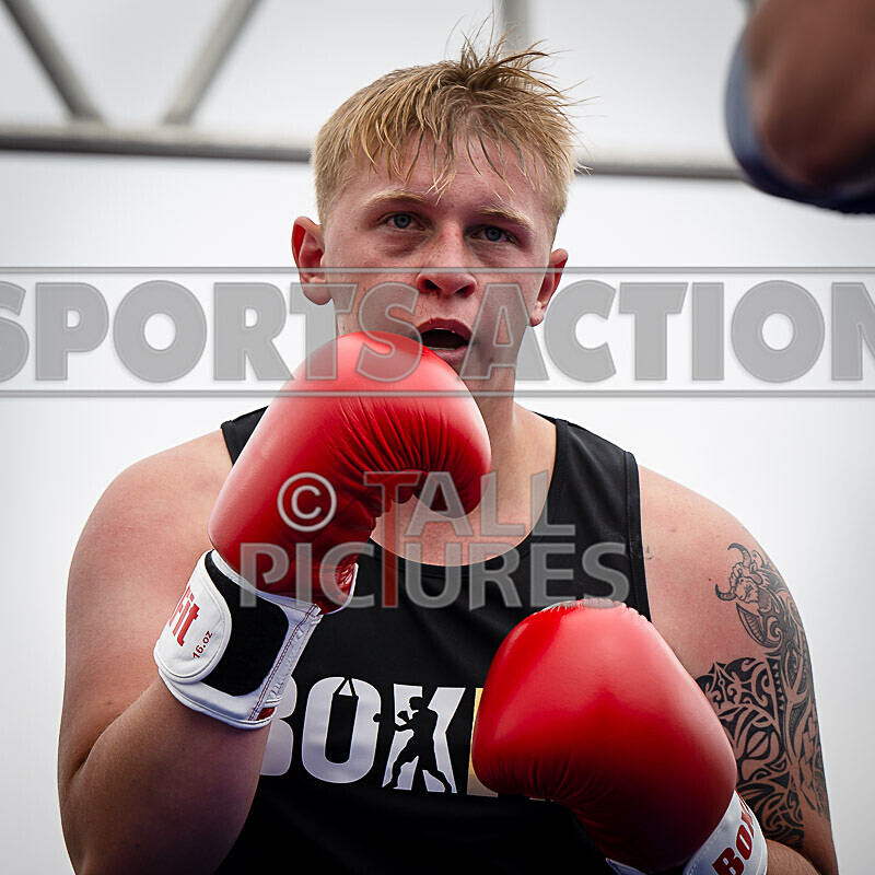 BOUT 7- Luke the Attack Man Atkinson v Chris Granite Gavey-30 - BOUT 7- Luke 'the Attack Man' Atkinson v Chris 'Granite' Gavey