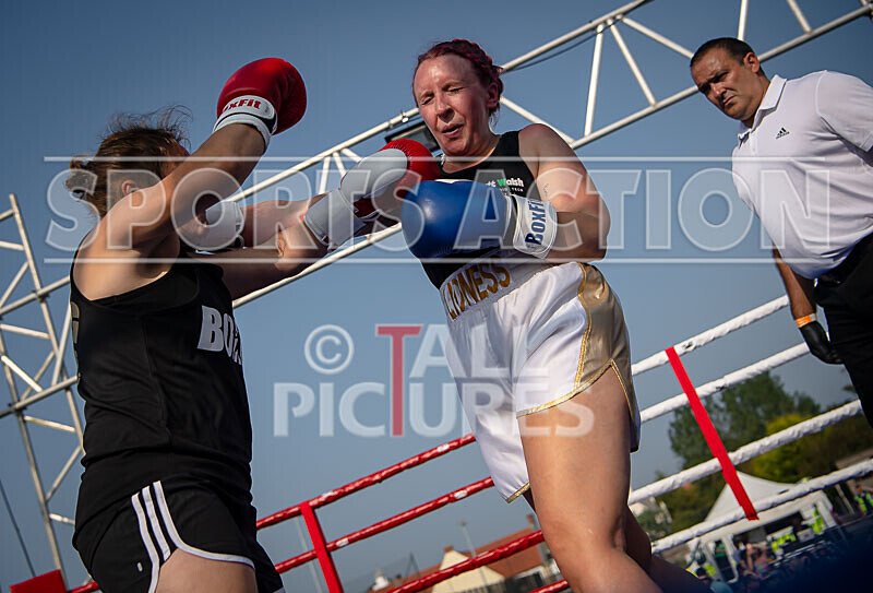 BOUT 5 - Emma -the Mentalist- Martin v Katie -the Lioness- Le Tissier- - BOUT 5 - Emma 'the Mentalist' Martin v Katie 'the Lioness' Le Tissier