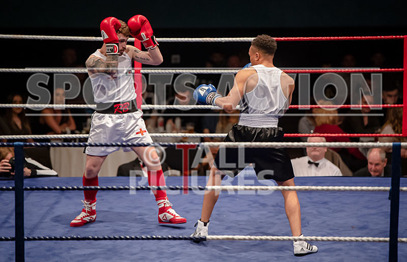 BOUT-9 - Rob Brehaut v William Annang-4 - BOUT-9 - Rob Brehaut v William Annang