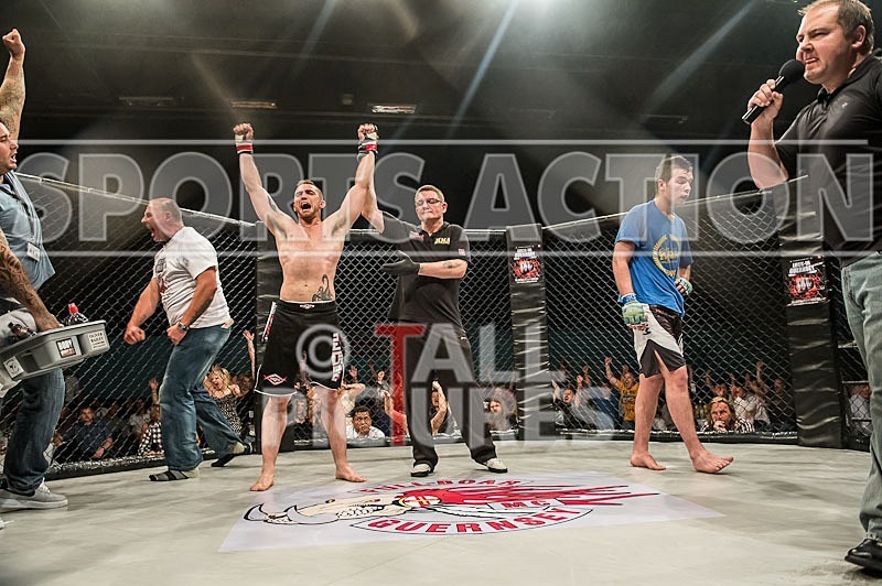 Cage Fighting_2012_Bout 11-61 - BOUT-11