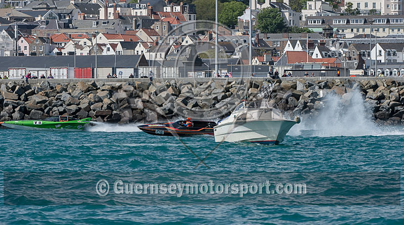 Powerboat Racing 2014_Race-1-143 - RACE-1 NORTH BEACH OUTER