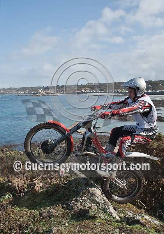 2-Day Trials_2012-127 - 2-DAY TRIALS 2012