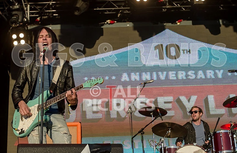 The Cribs-18 - THE CRIBS