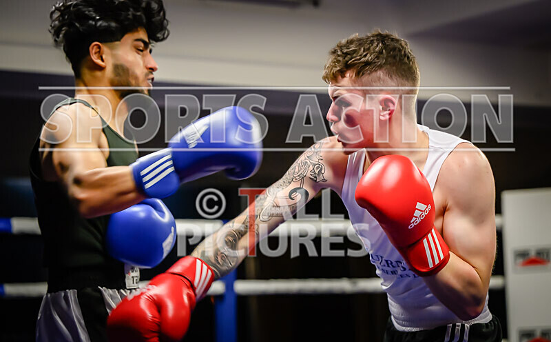 BOUT- 6 - Emile Prevel v Moin Khan-76 - BOUT: 6 - Emile Prevel v Moin Khan