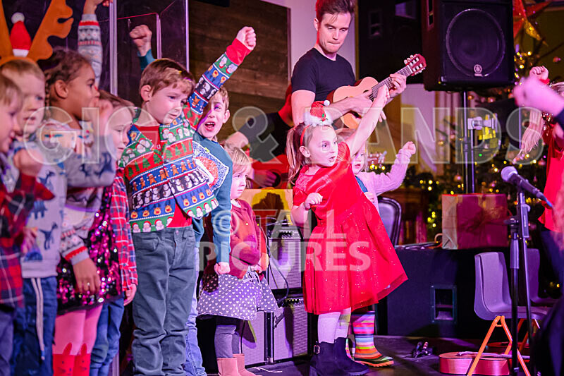 SoPM Christmas Concert 2019-17 - SCHOOL OF POPULAR MUSIC CHRISTMAS CONCERT 2019