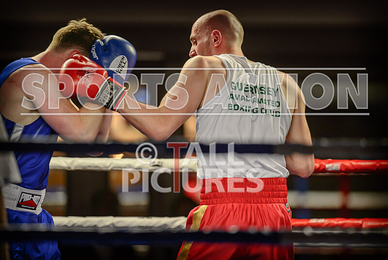 BOUT 8- Cam Hards v Darren Williams-19 - BOUT 8 - Cam Hards v Darren Williams
