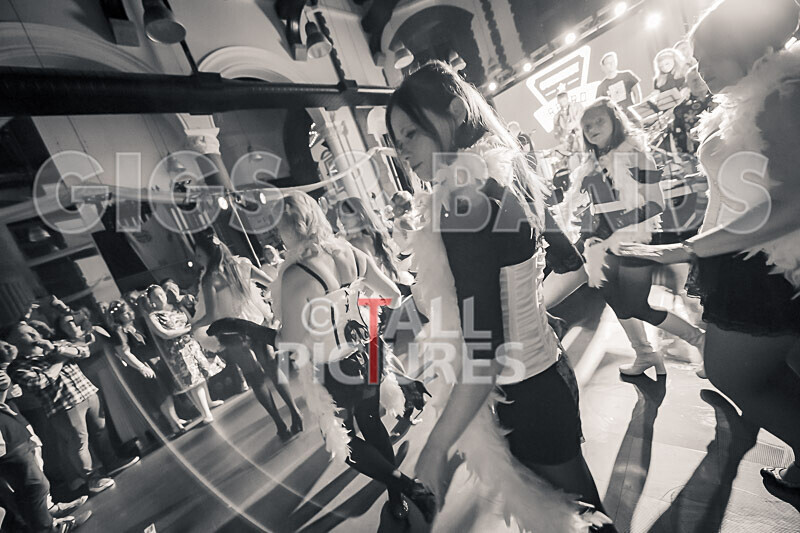 Retro Festival_Flower Market 2020-71 - RETRO FESTIVAL 2020_THE FLOWER MARKET SCENE