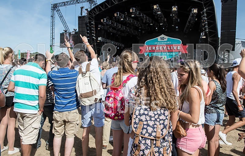 Jersey Live 2013_The Atmosphere-117 - SUNDAY - PICTURES FROM AROUND THE FESTIVAL