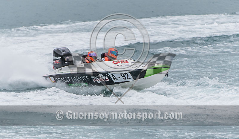 Powerboats_08-10-2016-66 - GPA STANLEY GIBBONS SERIES_RACE-9