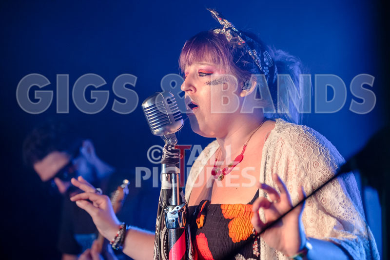 Static Alice-725 - STATIC ALICE