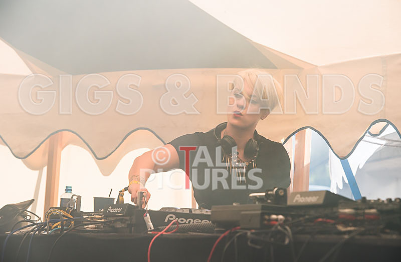 Hannah Jacques-1 - HANNAH JACQUES